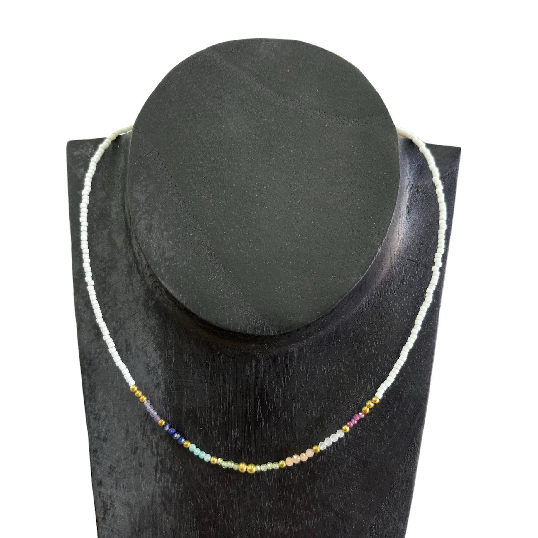 Collares de mujer de Tailandia